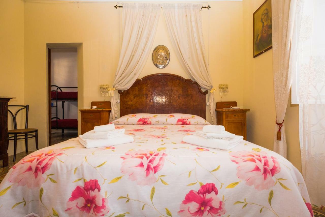 Giulia E Pietro - Marettimo Apartments Екстер'єр фото